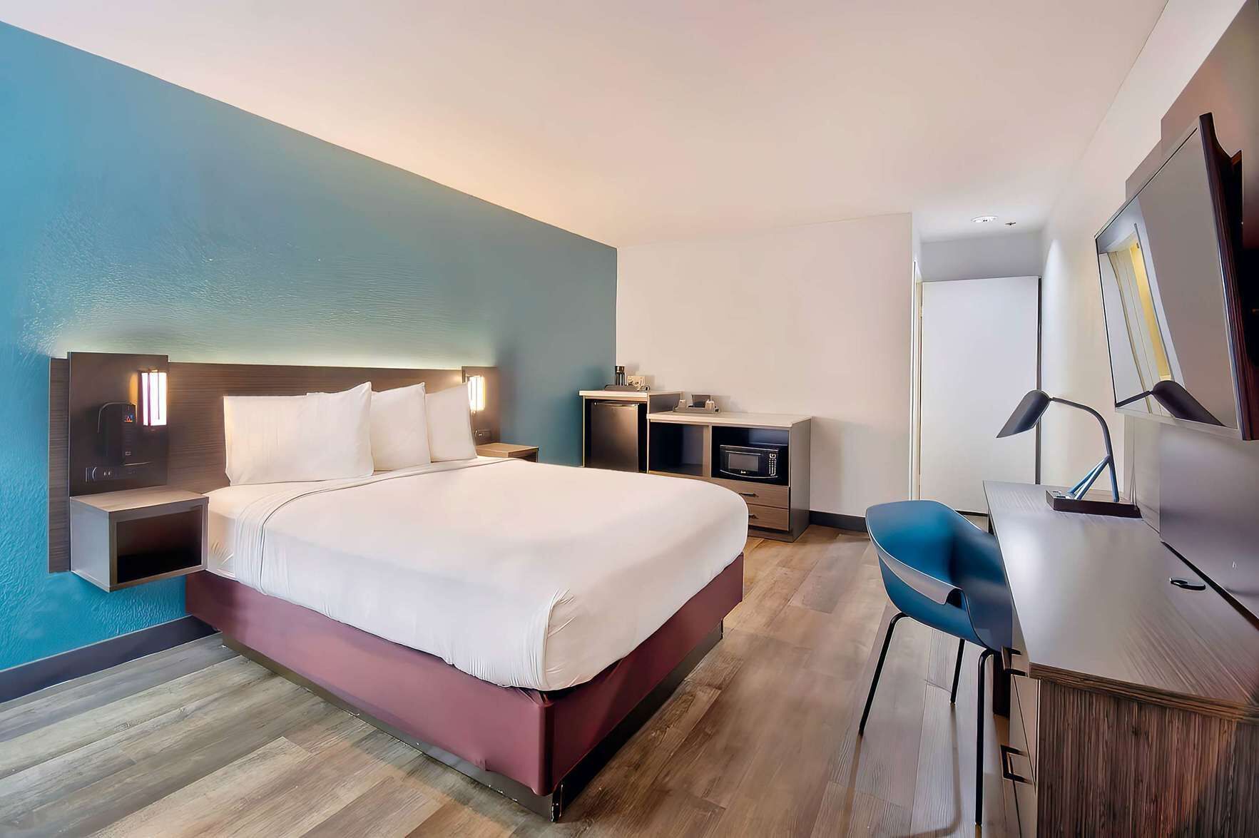 In-room safe, desk, blackout curtains, iron/ironing board