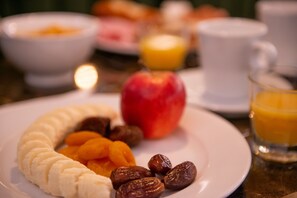 Daily full breakfast for a fee - Hotel Aston (Paris)