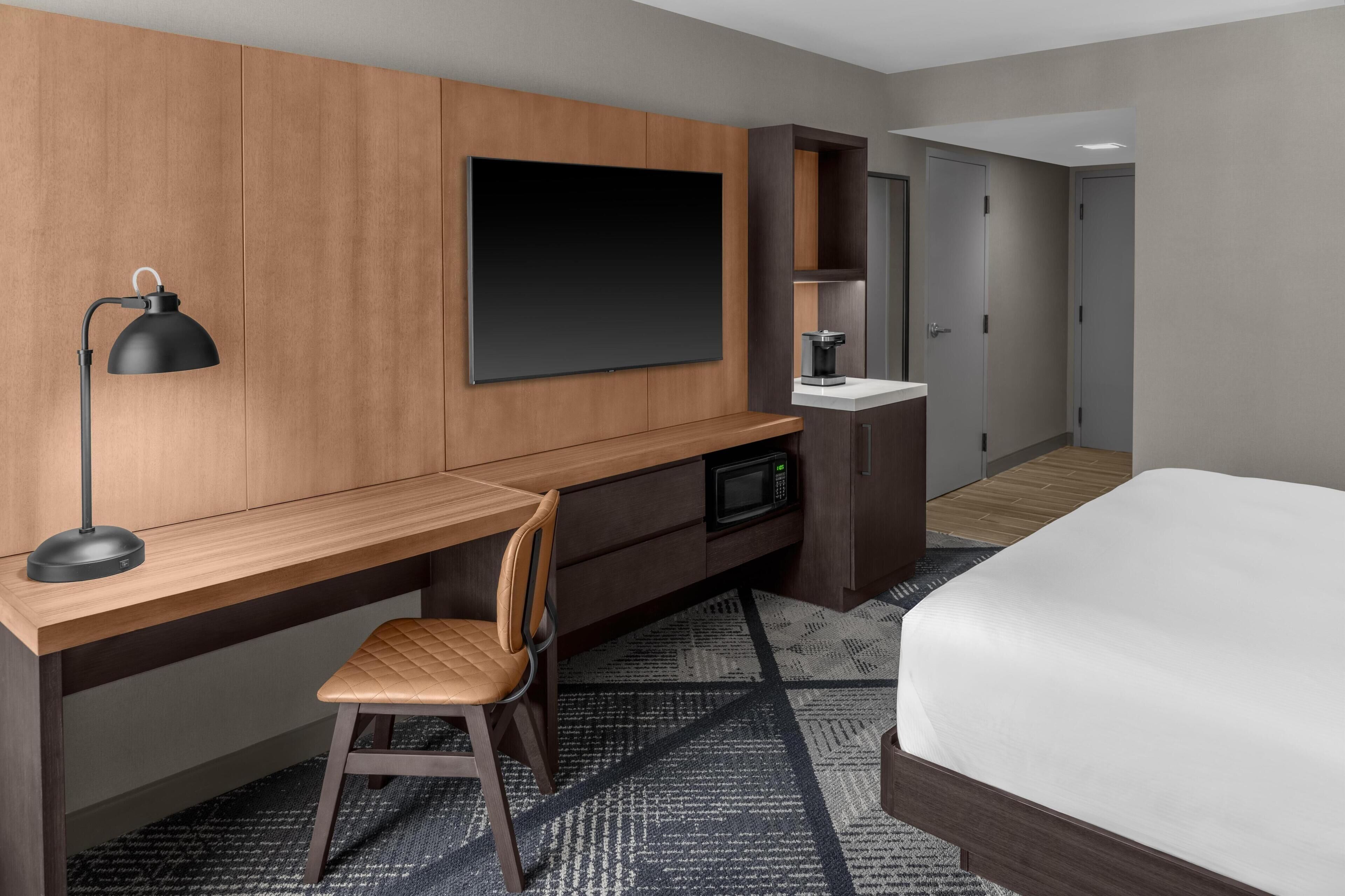 Premium bedding, pillowtop beds, in-room safe, desk