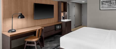 Premium bedding, pillowtop beds, in-room safe, desk