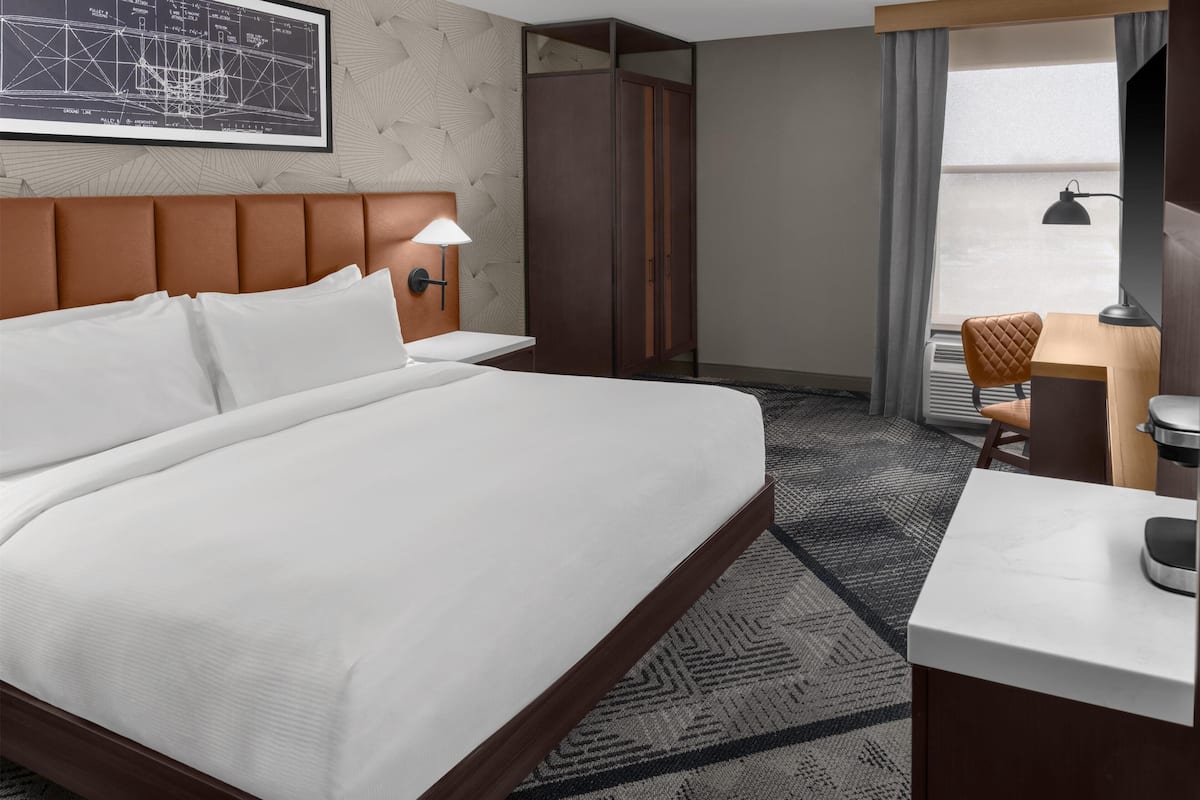 Premium bedding, pillowtop beds, in-room safe, desk