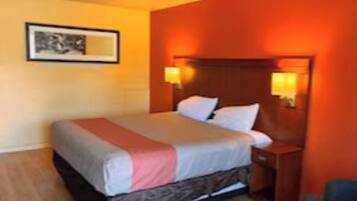 Desk, iron/ironing board, free WiFi, bed sheets