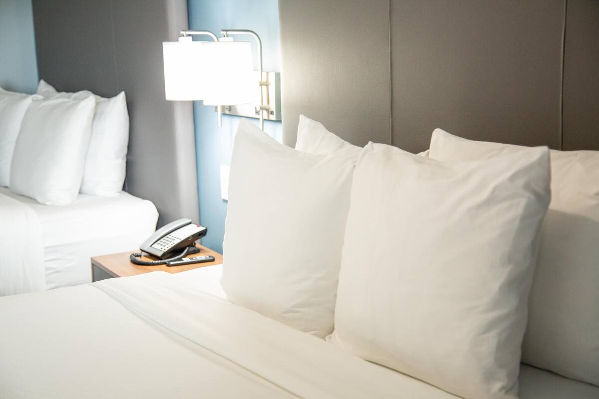 Zimmer, 2 Queen-Betten, Nichtraucher