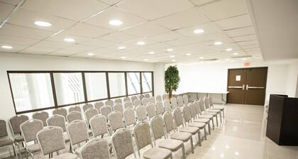 Regency Miami Airport by Sonesta