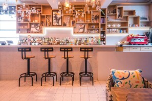 Breakfast, lunch, dinner served; British cuisine, al fresco dining