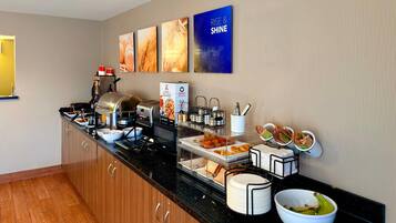 Desayuno buffet incluido todos los días