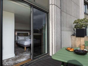 Executive Room, 1 Double Bed, Terrace | Premium bedding, pillowtop beds, minibar, in-room safe - Novotel Paris Gare De Lyon (Paris)