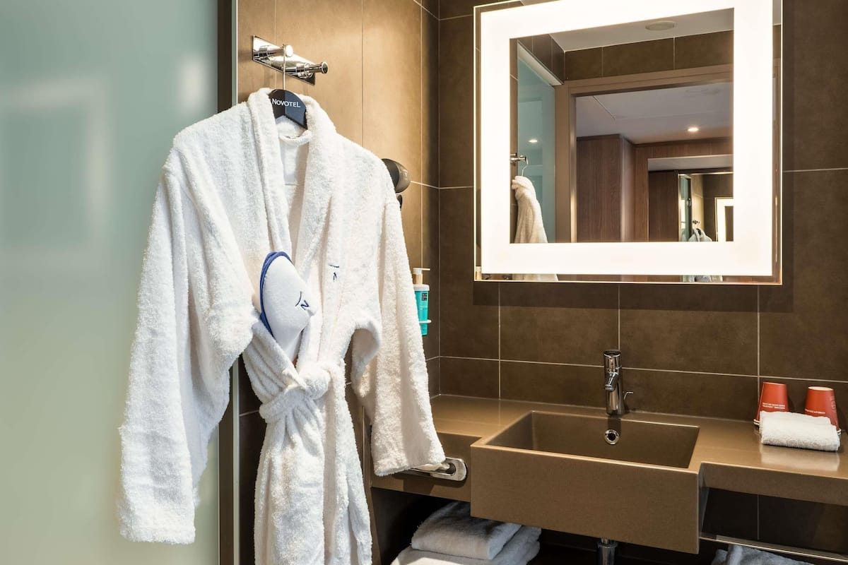 Sängtillbehör av högsta kvalitet, bäddmadrasser och minibar