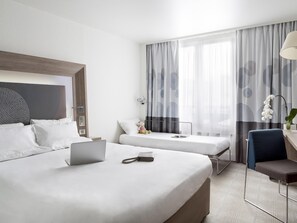 Premium bedding, pillow-top beds, minibar, in-room safe