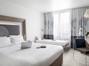 Premium bedding, pillow-top beds, minibar, in-room safe