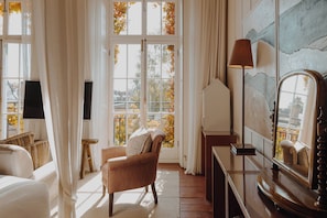 Suite (The Bootham) | Egyptian cotton sheets, premium bedding, pillow-top beds, in-room safe