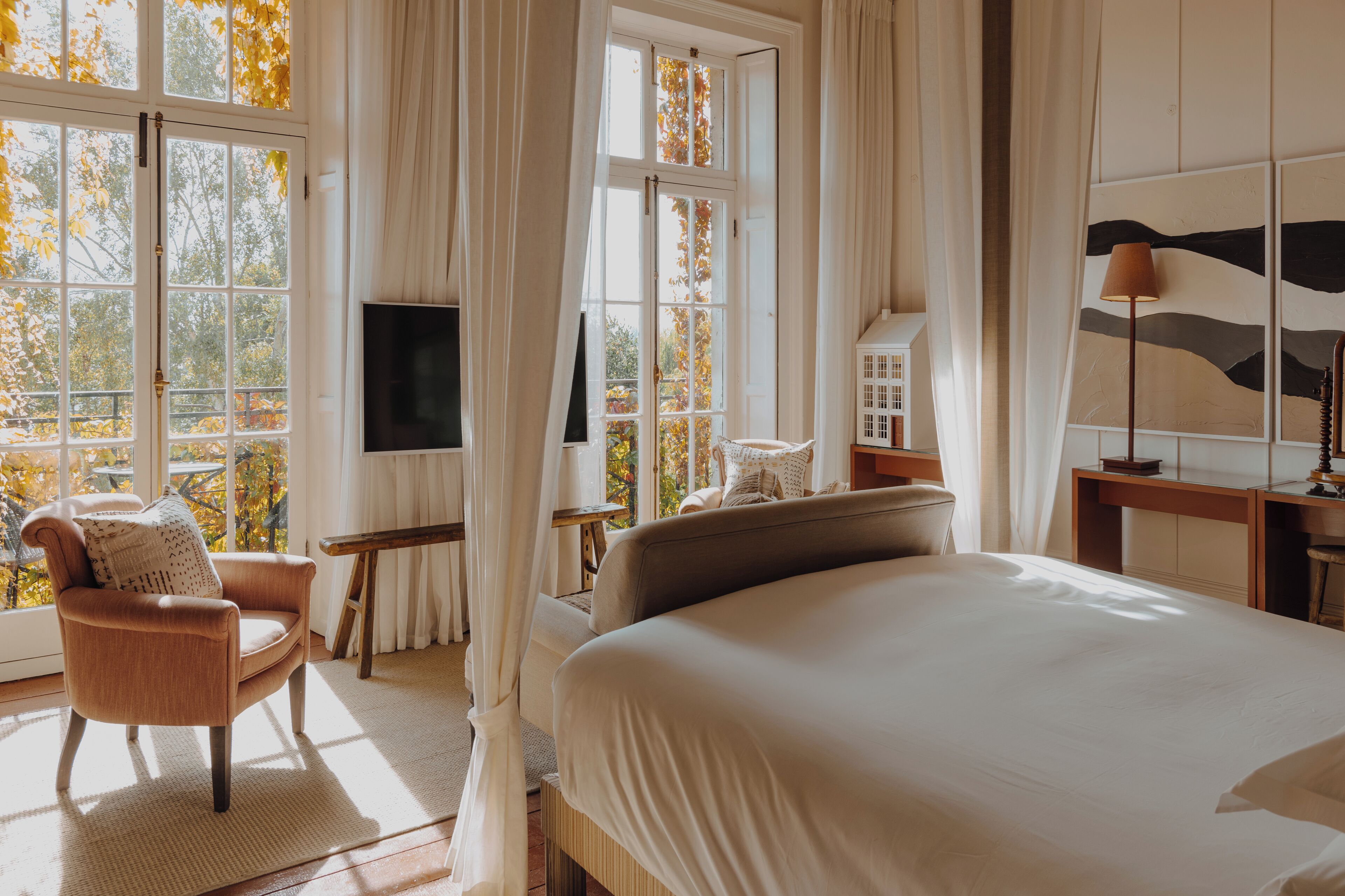 suite (the bootham) | egyptian cotton sheets, premium bedding, pillow-top beds, in-room safe