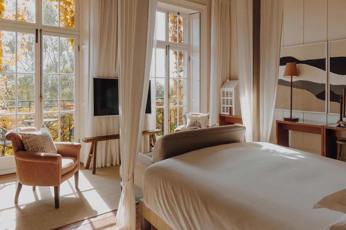 suite (the bootham) | egyptian cotton sheets, premium bedding, pillow-top beds, in-room safe