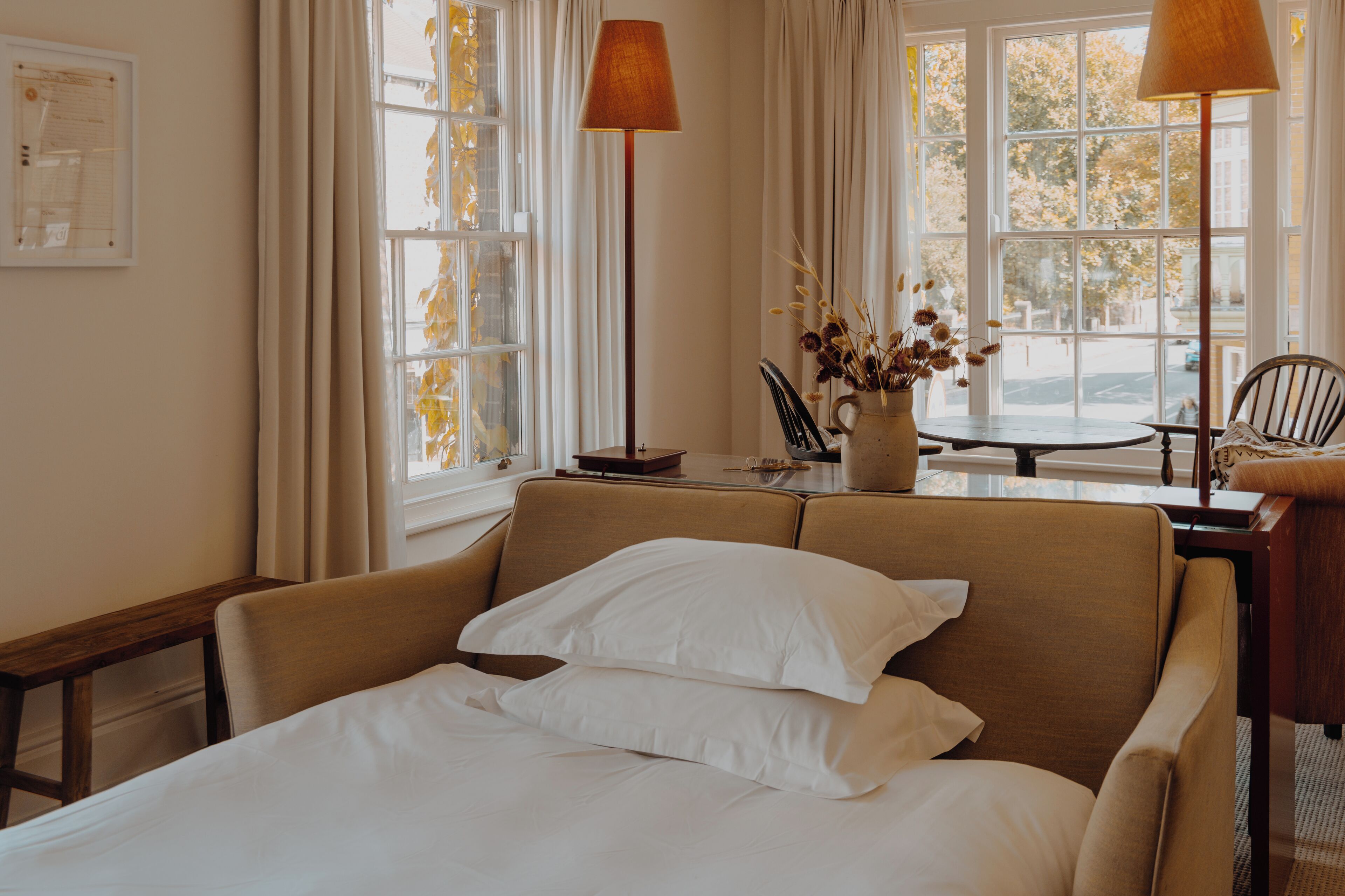 suite (the clifton) | living area | tv, toys