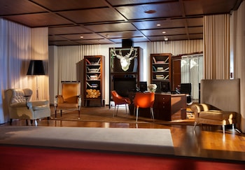 Hotel entrance and lobby at SLS Hotel, a Luxury Collection Hotel, Beverly Hills