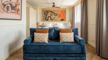 Premium bedding, minibar, in-room safe, desk