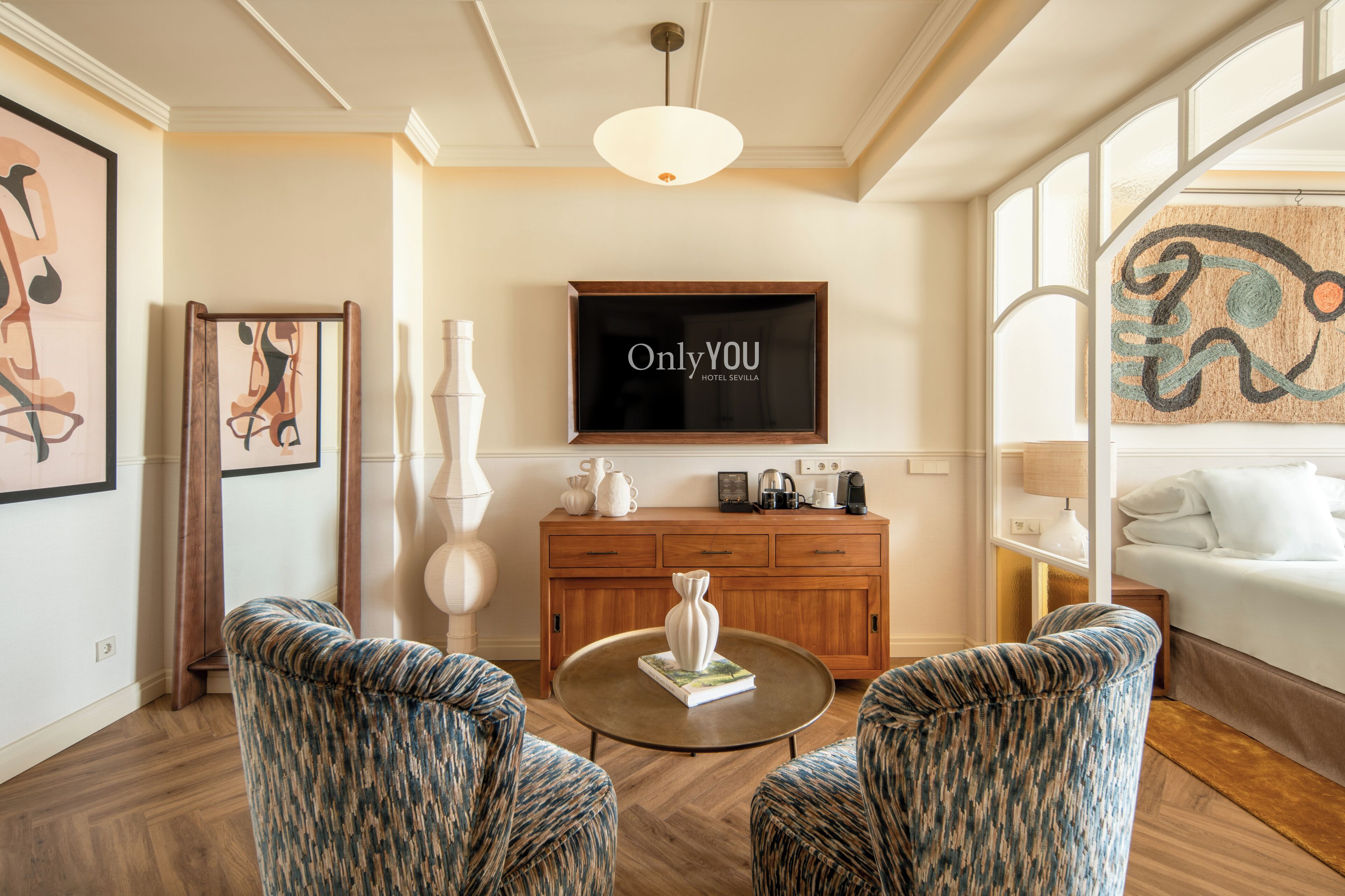 junior double room | premium bedding, minibar, in-room safe, desk