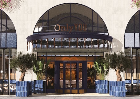 Front of property. Only YOU Hotel Sevilla
