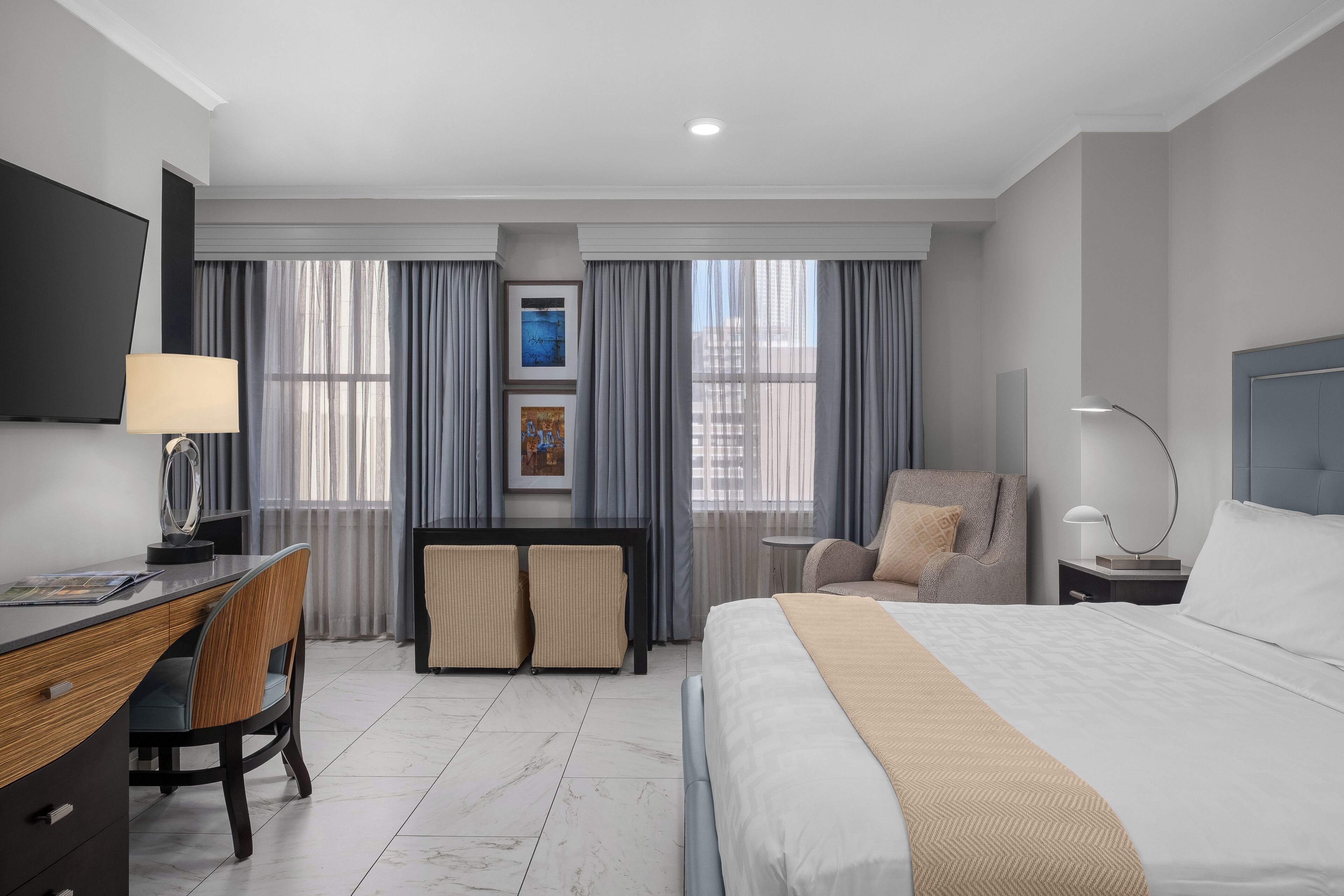 executive room, 1 king bed | down duvets, in-room safe, desk, laptop workspace