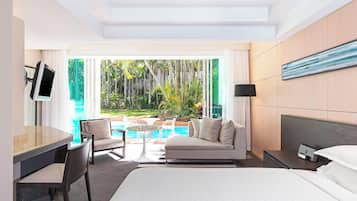 Room, 1 King Bed, Lagoon View, Ground Floor