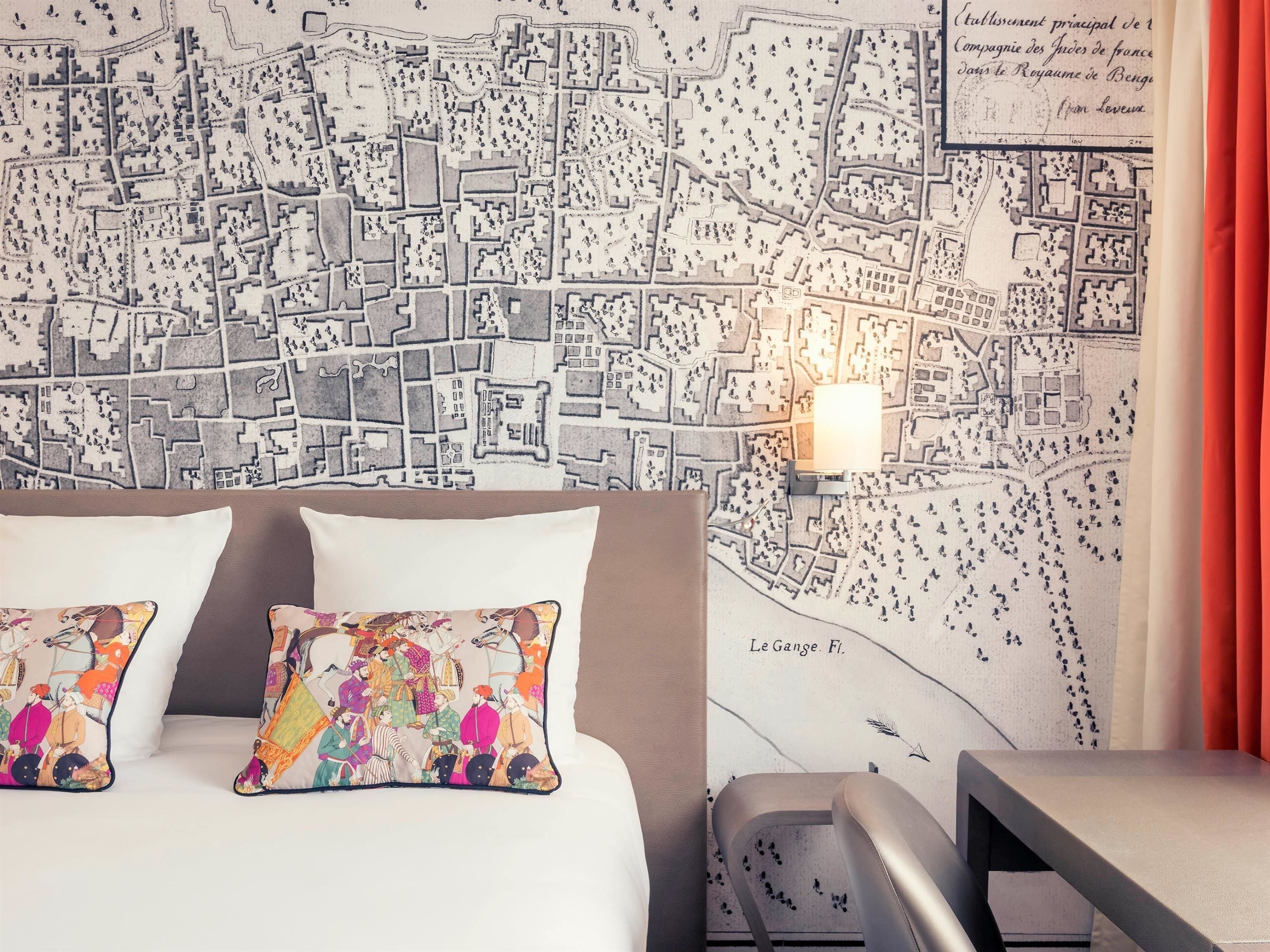 premium bedding, in-room safe, desk, blackout curtains