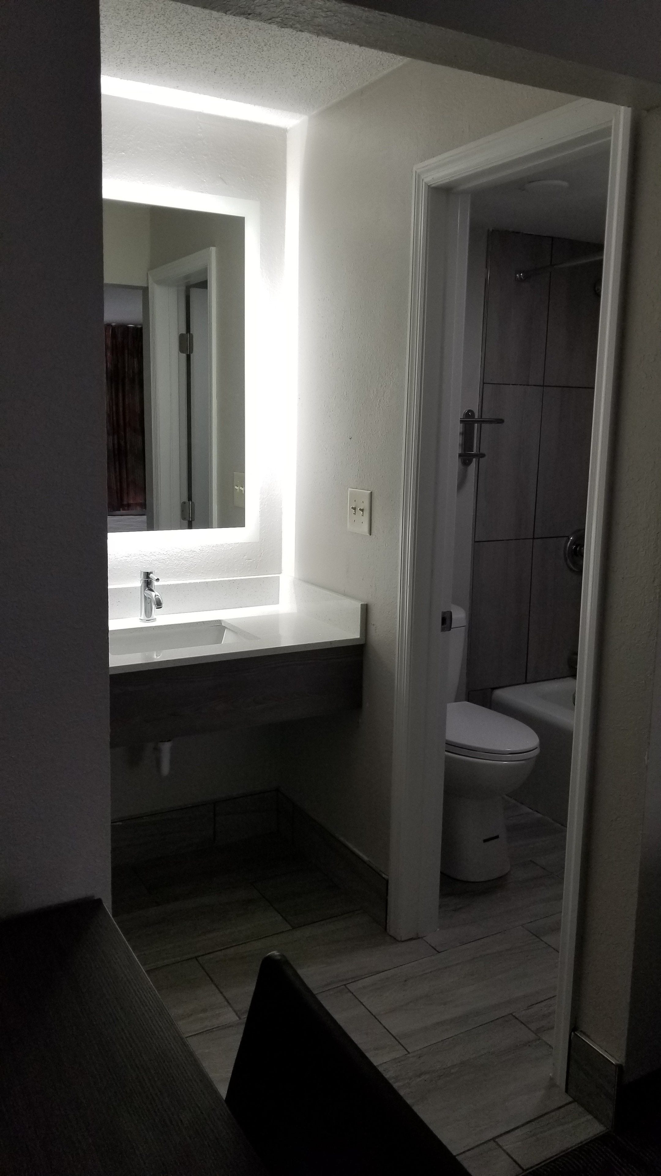 Foto - Days Inn & Suites by Wyndham Charleston Airport West