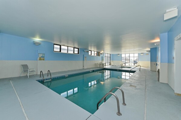 Indoor pool, outdoor pool