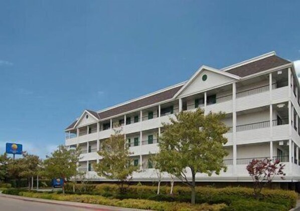 Exterior - San Mateo SFO Airport Hotel (San Mateo)