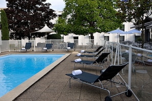 Seasonal outdoor pool