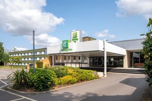 Exterior - Holiday Inn Bristol-Filton by IHG (Bristol)