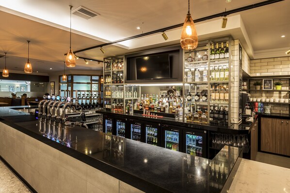 Bar (en la propiedad)