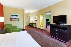 Suite, 1 King Bed, Non Smoking | In-room safe, desk, iron/ironing board, free WiFi