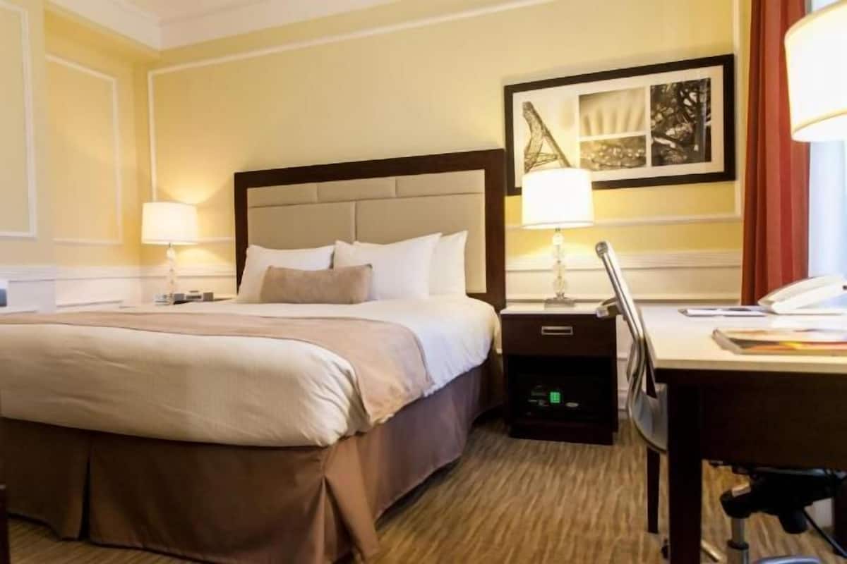 1 bedroom, premium bedding, down duvets, pillow-top beds