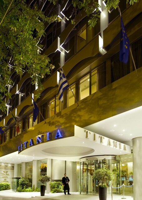 Titania Hotel - Image 7