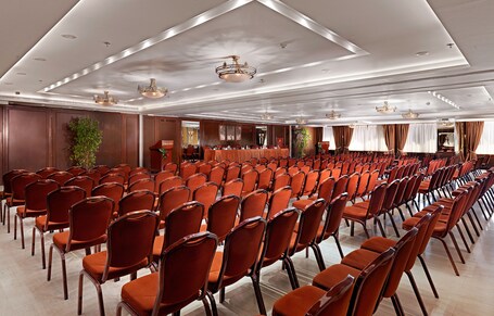 Titania Hotel - Image 51