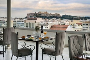 Porch - Titania Hotel (Athens)