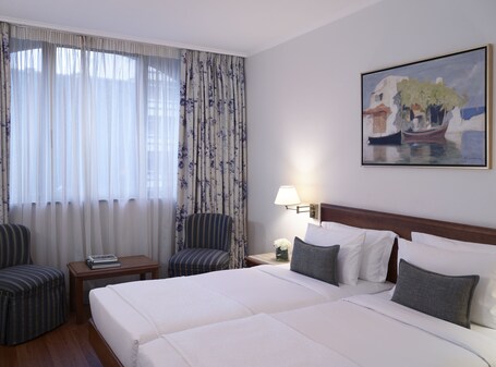 Titania Hotel - Image 78