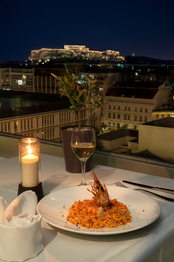 2 restaurants, breakfast, lunch, dinner served; Mediterranean cuisine