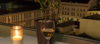 Titania Hotel