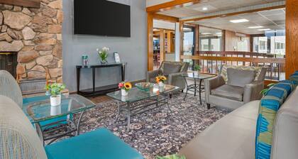 Quality Inn & Suites Goshen