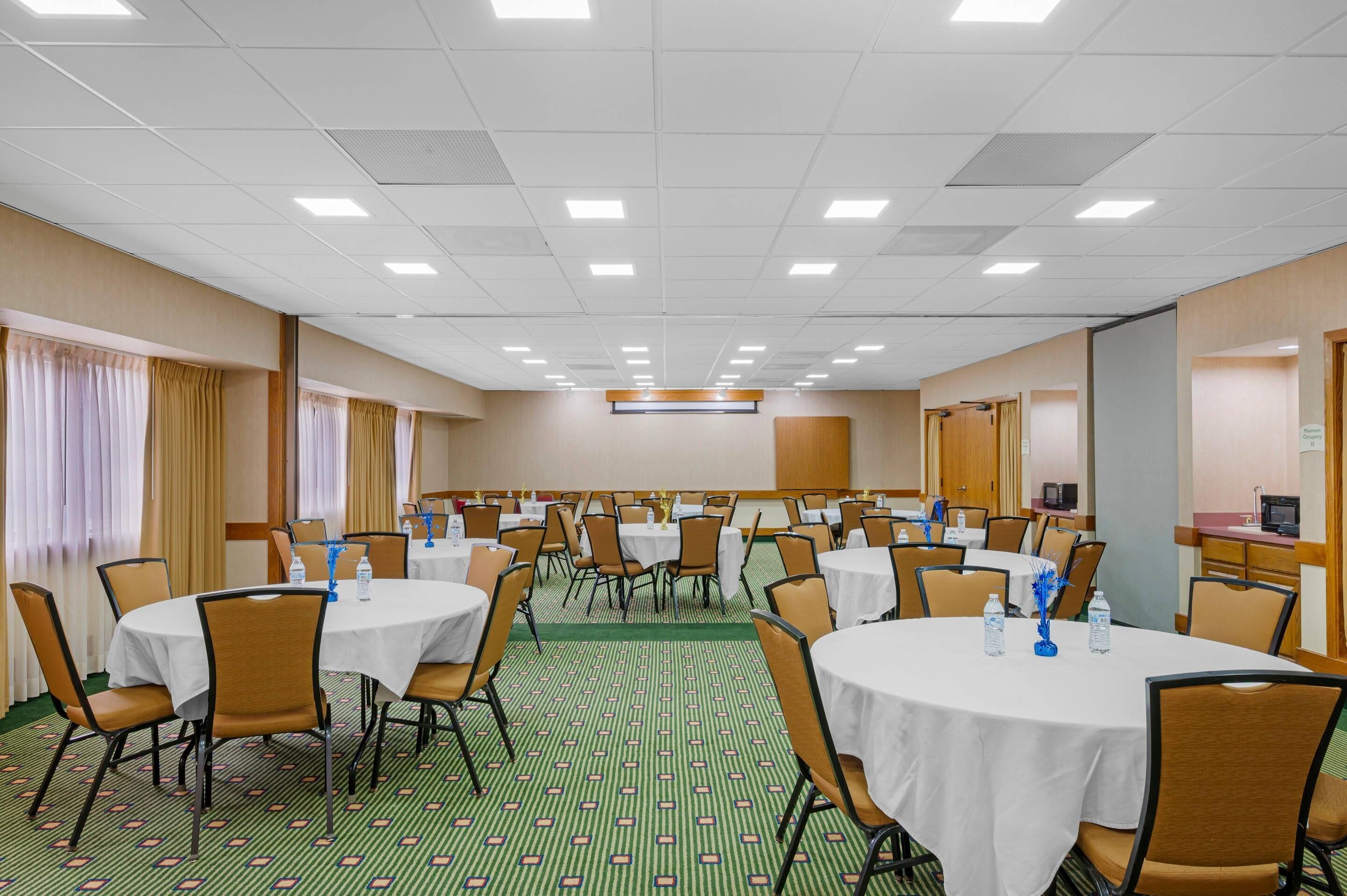 Meeting facility