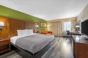 1 habitación, escritorio, tabla de planchar con plancha y wifi gratis 