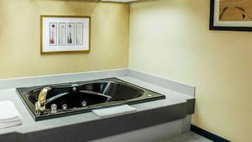 1 camera, una scrivania, ferro/asse da stiro, Wi-Fi gratuito