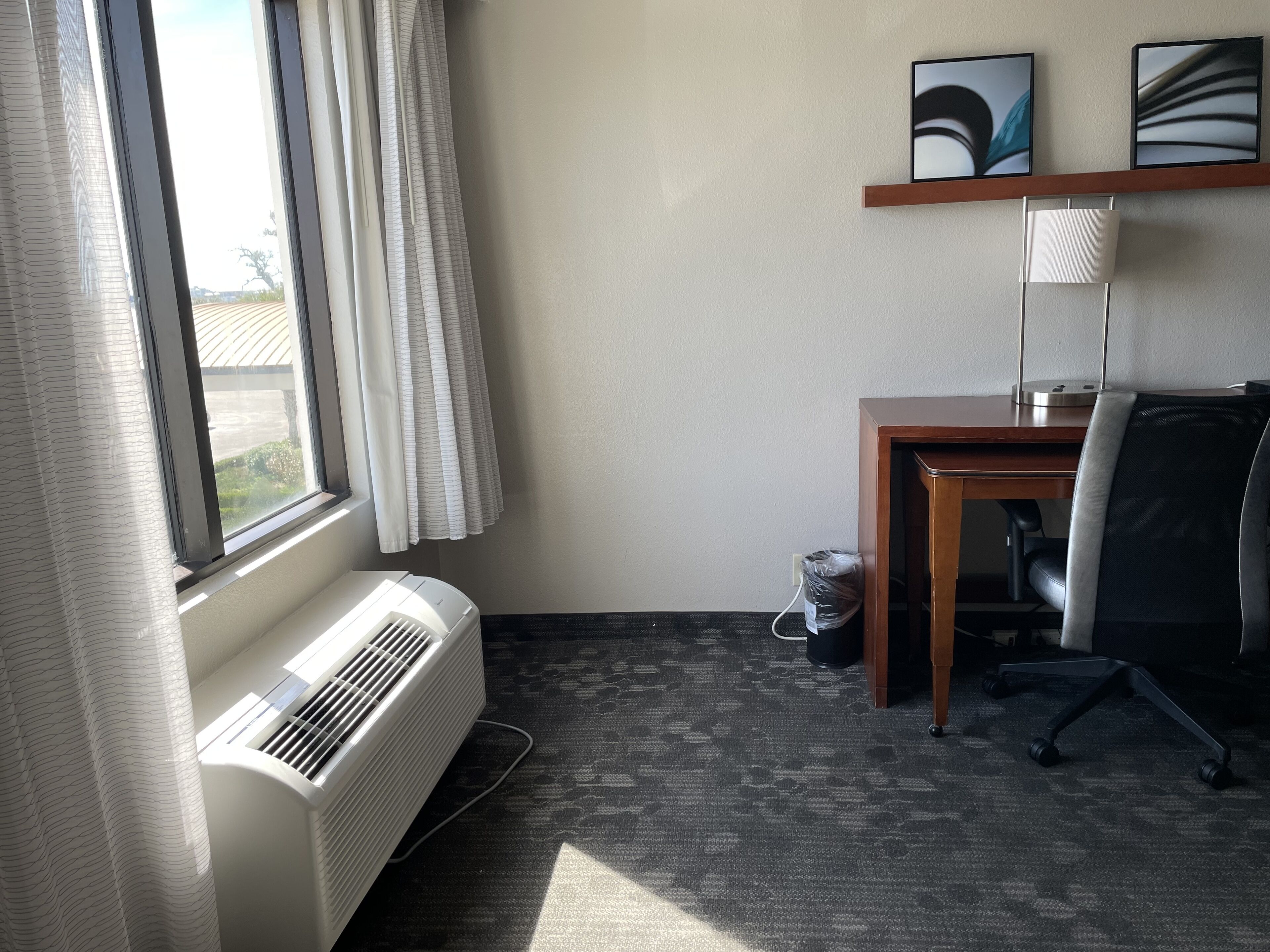 1 bedroom, premium bedding, down duvets, desk