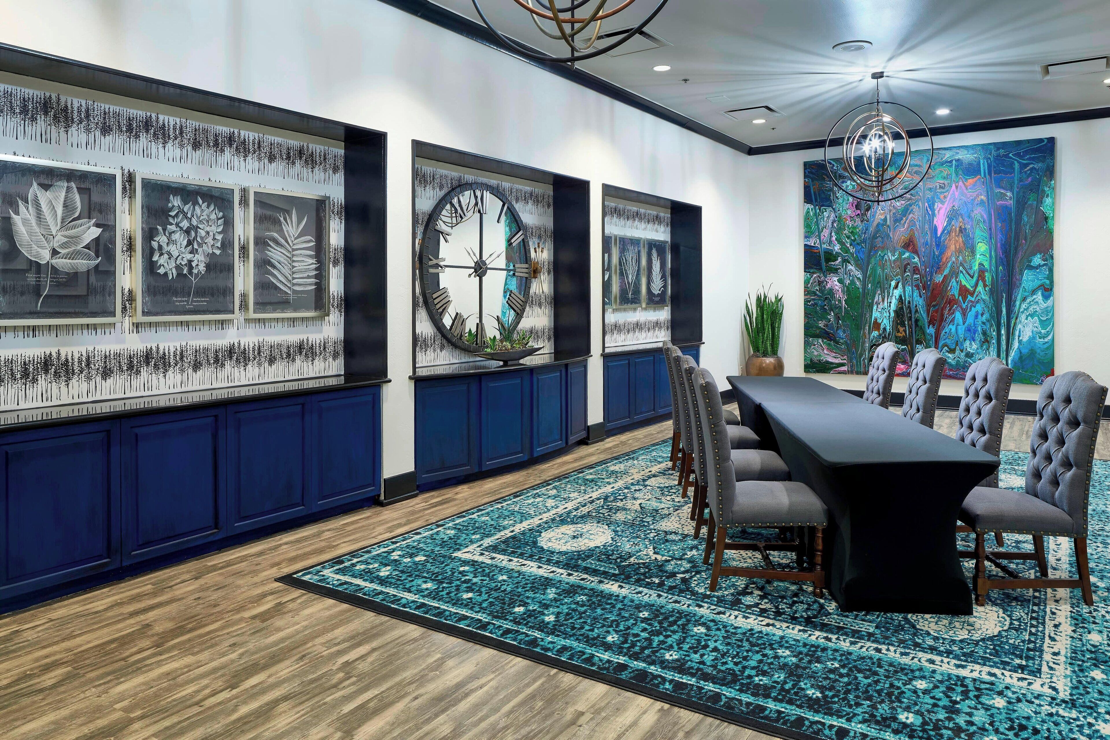 breakfast and lunch served