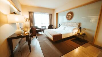 Deluxe suite | 1 slaapkamer, luxe beddengoed, een minibar, een kluis op de kamer
