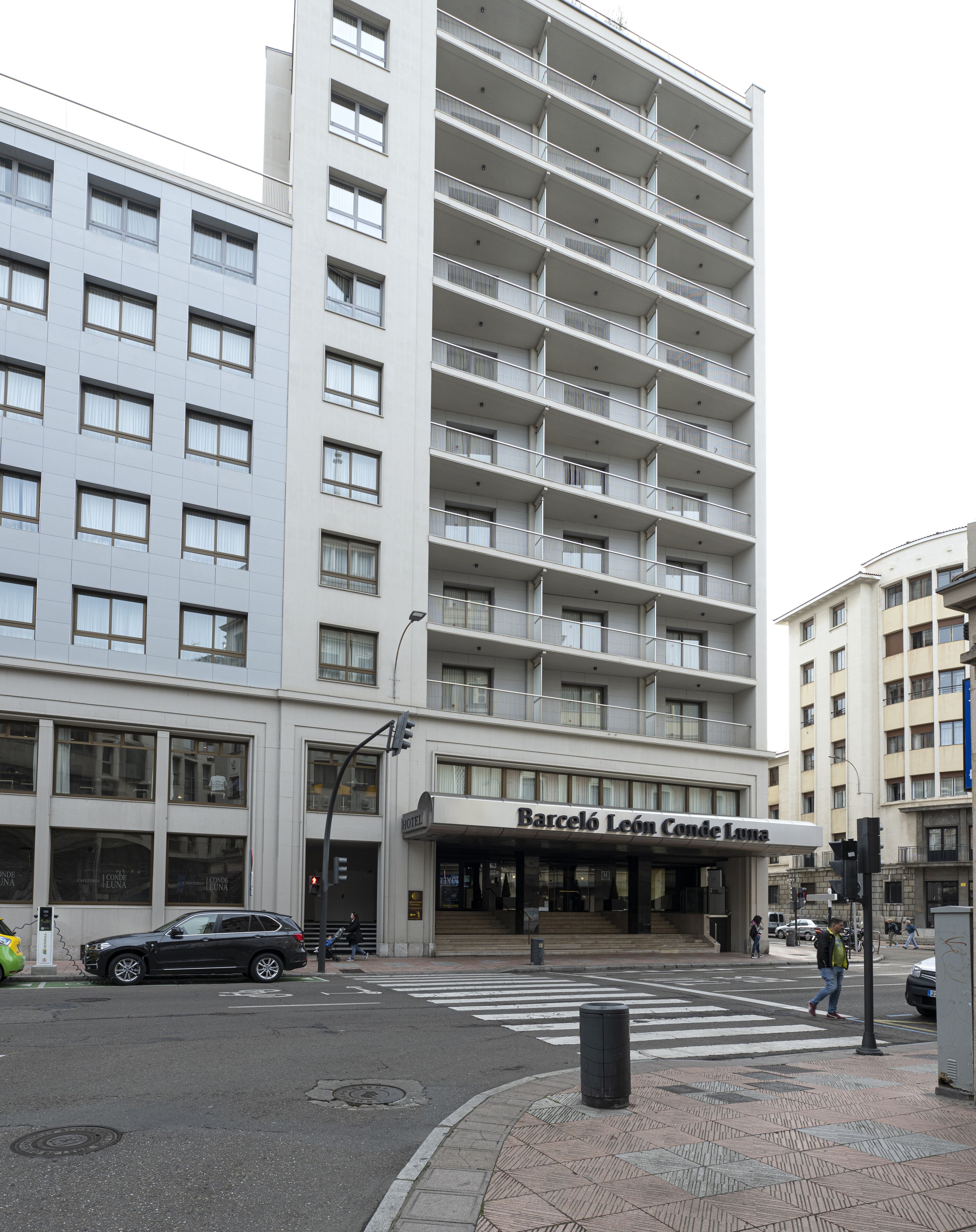 Photo - Barceló León Conde Luna