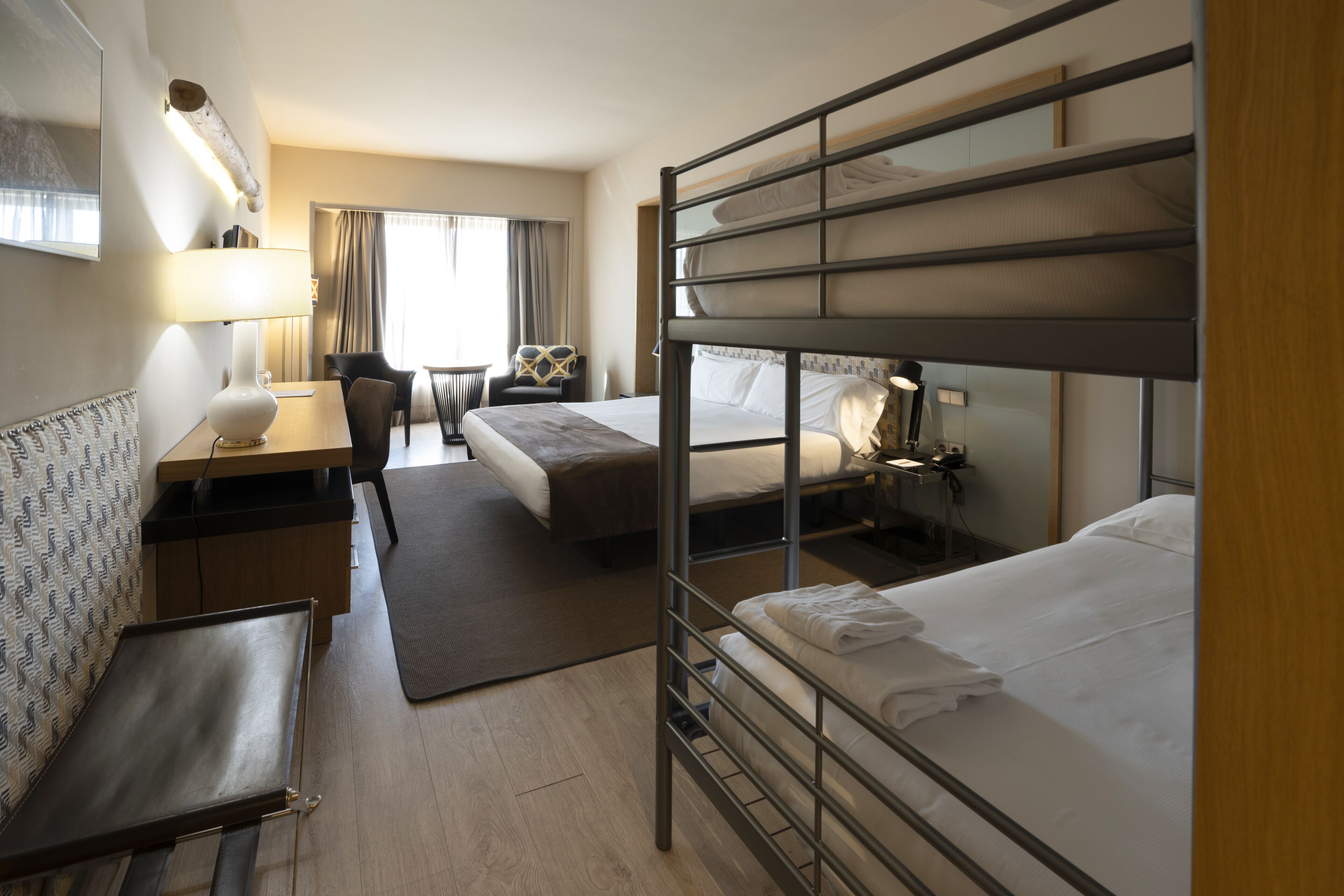 Photo - Barceló León Conde Luna