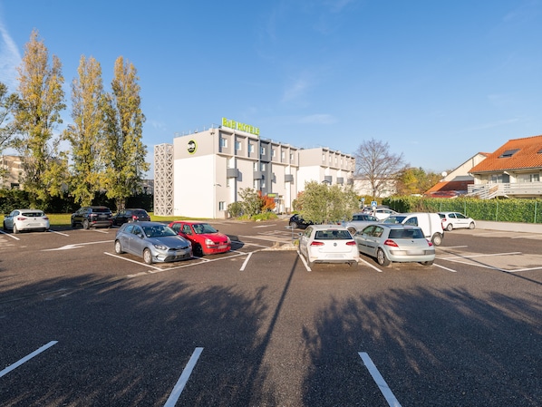 Free self-parking