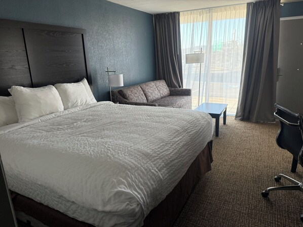 Suite, varias camas | Ropa de cama de alta calidad, camas Select Comfort y muebles diferentes 